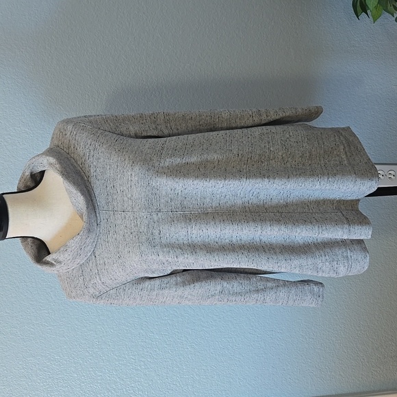 J Jill Cowl-Neck Tunic Top Side Pockets Marled Gray Center Seam  Sz Large Pet - Picture 1 of 13